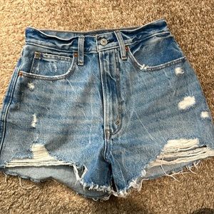 Abercrombie and fitch natural rise short